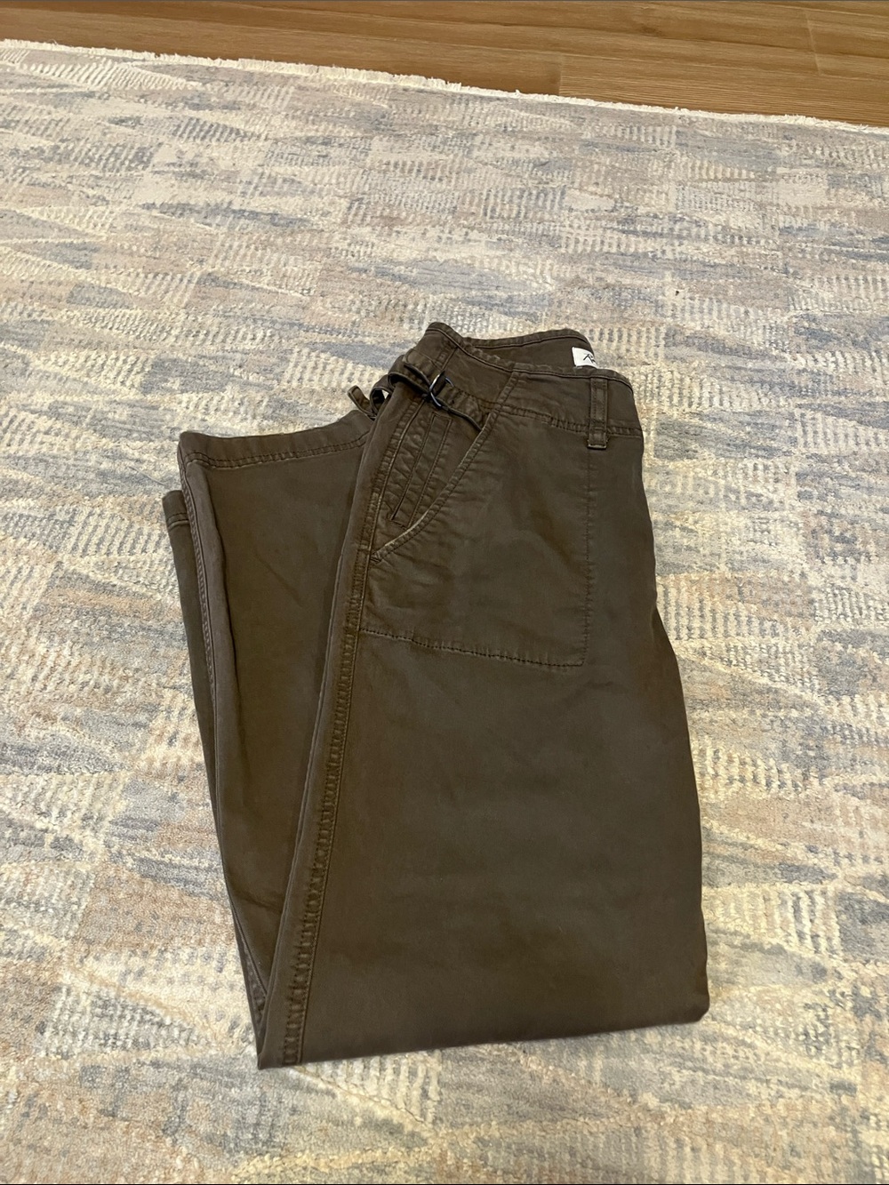 Jalen Utility Trouser Straight-Leg Women's Pants in Hickory